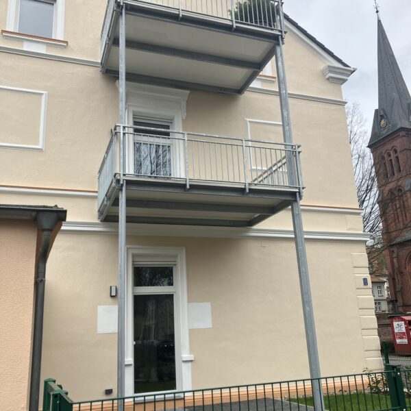 H&S Die Bauschlosser Dortmund - Balkone und Überdachungen001